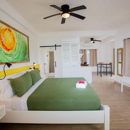 Treetops Hotel Caye Caulker Exterior foto