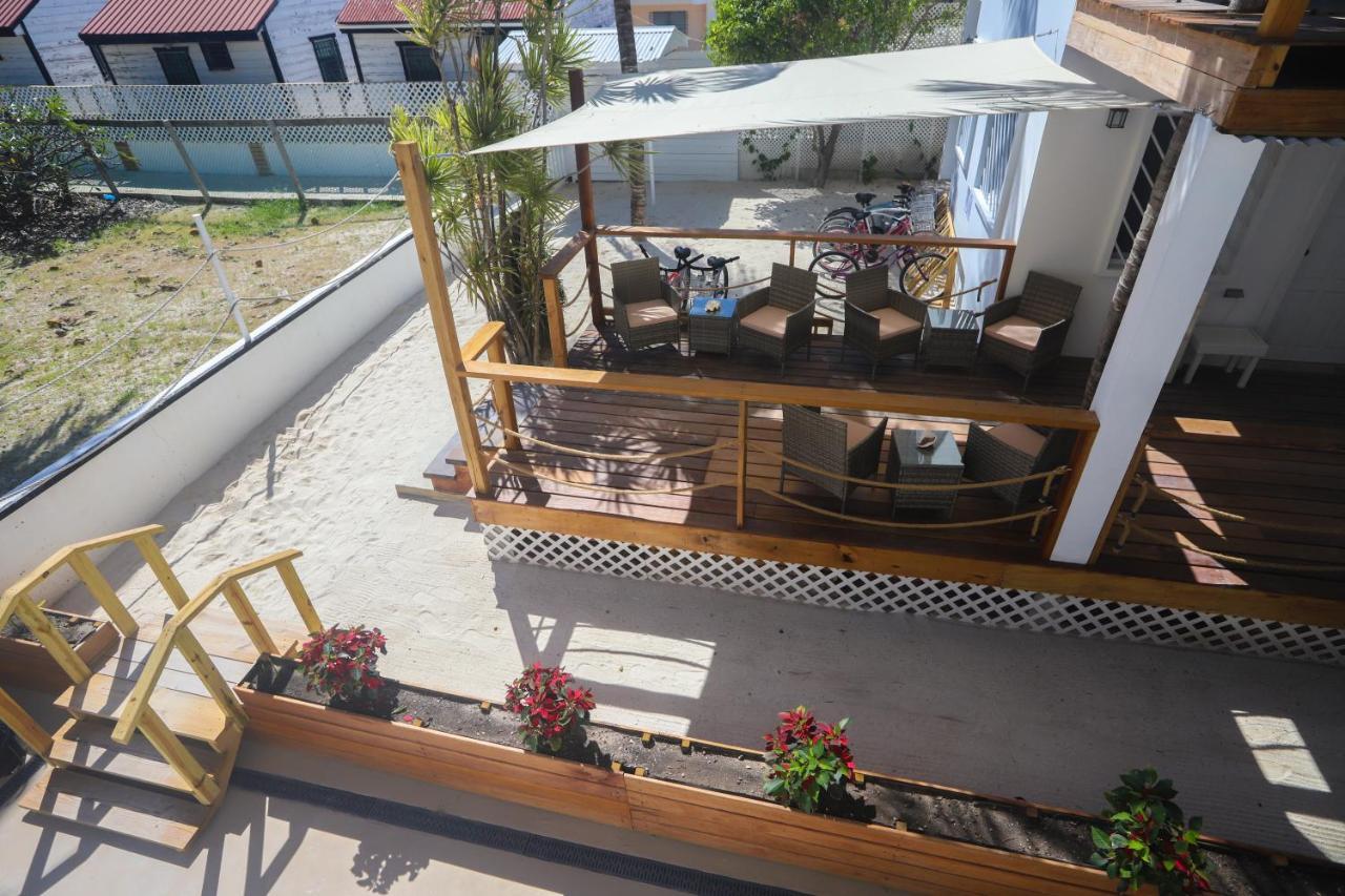 Treetops Hotel Caye Caulker Exterior foto